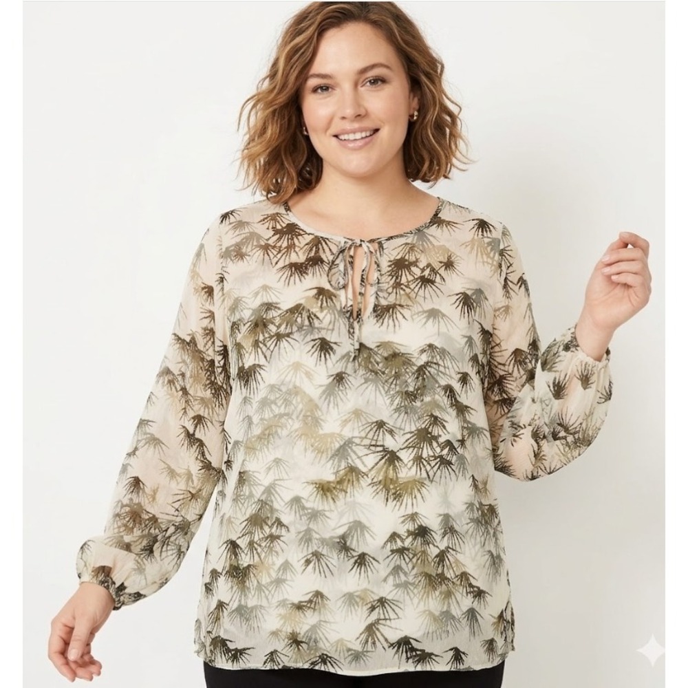 Tommy Bahama Large Bamboo Leaf Print Novelty Pure Silk‎ Long Sleeve Top Vacation